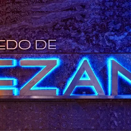 Bezana Гостевой дом 2*