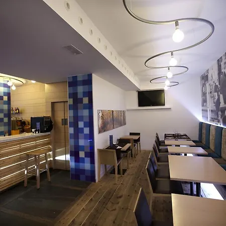 Guest house Bezana 2*